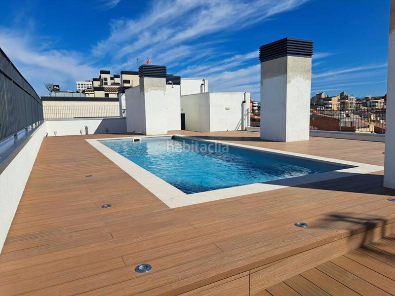 Foto 0094d596-ebcb-4681-82d9-d107e56441a7. Miete etagenwohnung mit heizung pool in Centre Sabadell