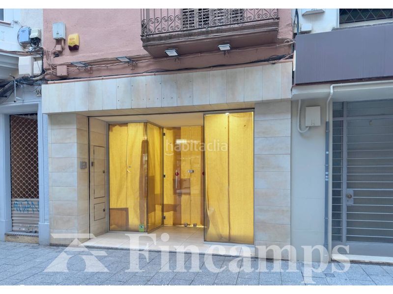 Foto 05eb91f9-6f85-443b-9642-d9fcc48b92dd. Rent business premise in calle gracia 22 in Centre Sabadell