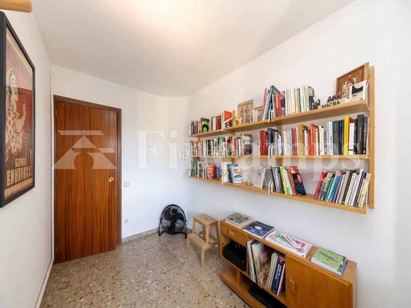 Foto 97f2a797-ab3e-45e8-9347-50760b5ed494. Pis a calle ovidi 13 a Can Rull Sabadell