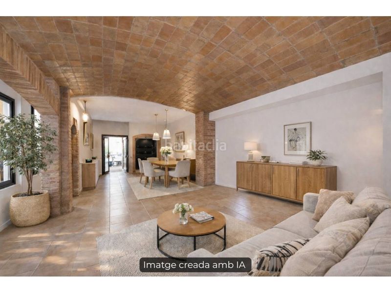 Foto 6e5cd5d2-4113-4307-8265-00345951eb21. Casa amb calefacció a Centre Sabadell