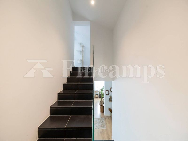 Foto 0e805650-5375-4fd5-bfc4-9a0804519f8a. Dúplex a calle san quirze 2 a Centre Sabadell