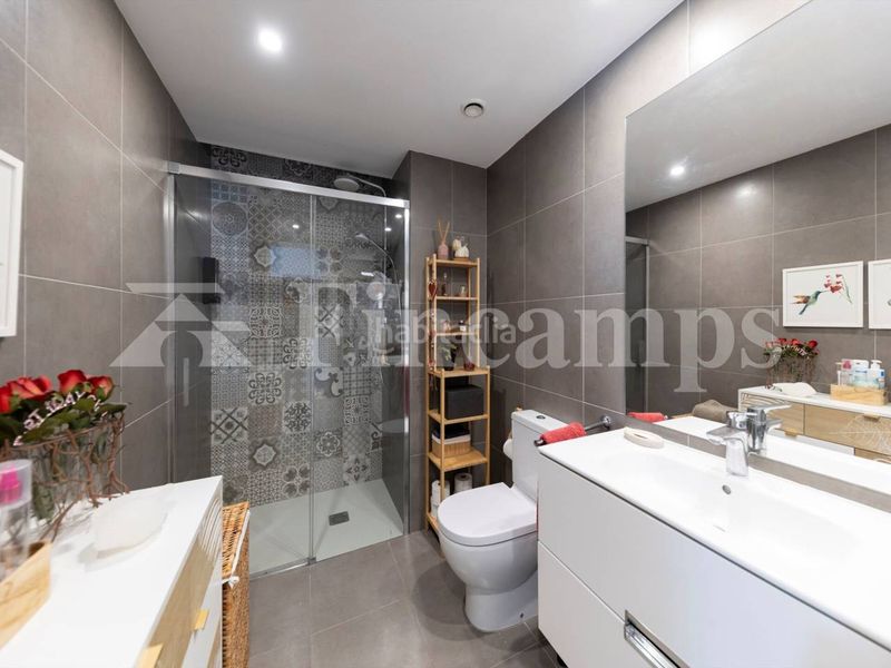 Foto 1a3e662f-dc42-4792-b4d2-37af987a036a. Dúplex a calle san quirze 2 a Centre Sabadell