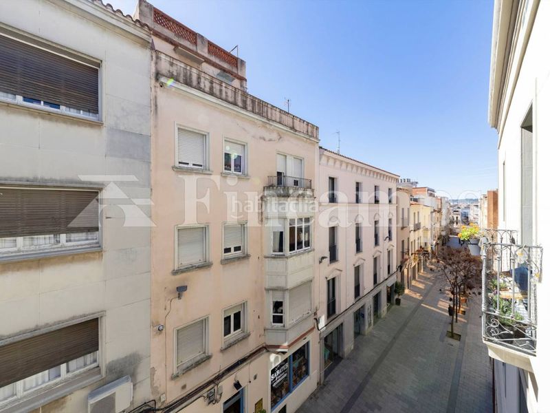 Foto 80828efc-d634-4a45-8dd0-1ba90806cde4. Dúplex a calle san quirze 2 a Centre Sabadell