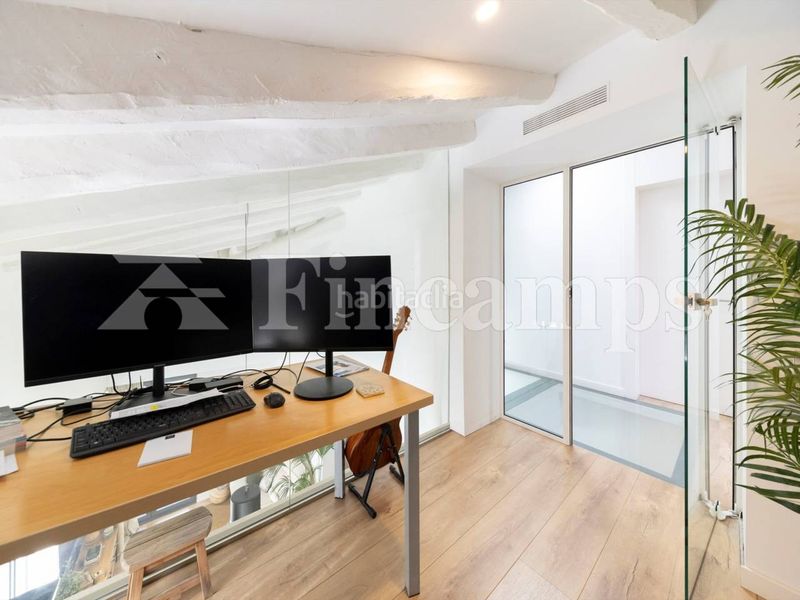 Foto 84bcc49b-1528-4b3a-837e-aed12c56ac76. Dúplex a calle san quirze 2 a Centre Sabadell