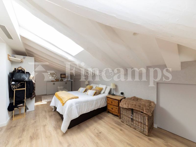 Foto fec0860a-ad41-4b68-887c-32b62f2ec4dc. Dúplex a calle san quirze 2 a Centre Sabadell