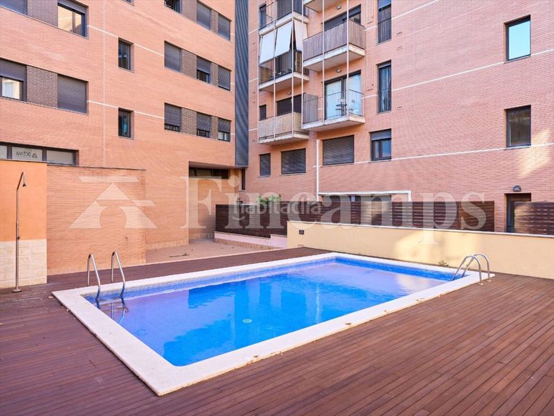Foto 98d22205-7b87-4bed-a0da-f226eebbfa65. Pis amb aparcament piscina a Centre Sabadell