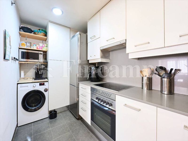 Foto e55c87ff-7576-4f7a-8670-3a1fdb436805. Pis amb aparcament piscina a Centre Sabadell