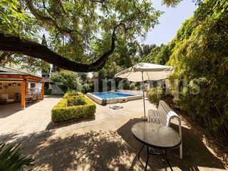 Maison  Calle sardanista serra. Espectacular casa cerca de fcg