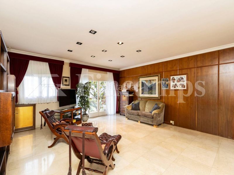 Foto e7ecd050-f469-4d97-9623-ae69743031a5. Casa amb calefacció a Centre Sabadell