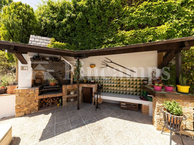 Foto a40a64ff-2a11-4ae2-8965-17fc6bca7860. Casa amb calefacció aparcament piscina a Bellaterra