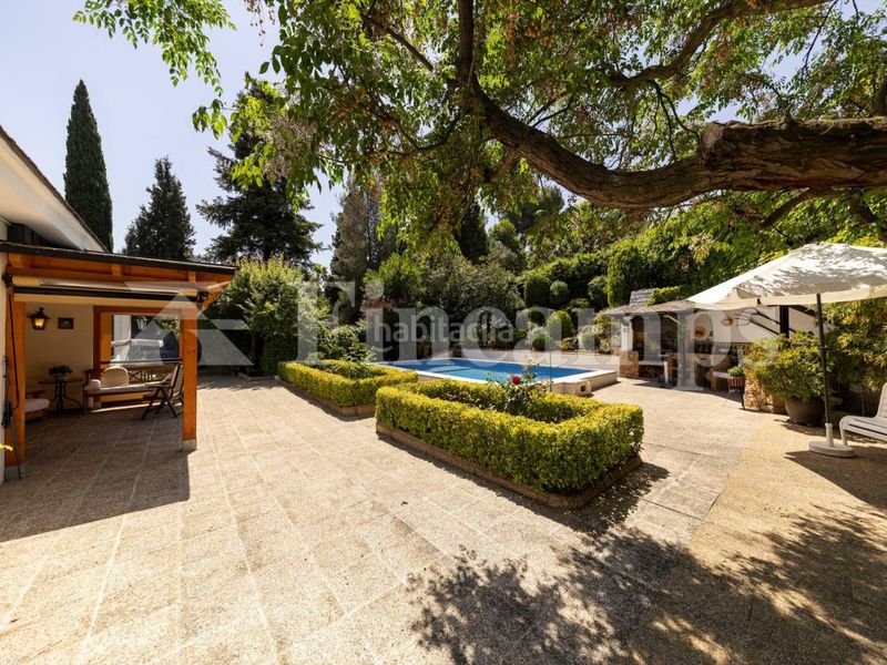Foto b7bdb0e4-1f4a-45ca-873d-b15003f0e243. Casa amb calefacció aparcament piscina a Bellaterra