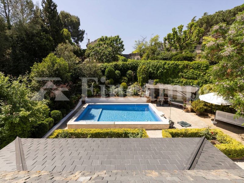 Foto d56f0a3a-9ae6-49e6-9ba5-5e8d403fba5e. Casa amb calefacció aparcament piscina a Bellaterra