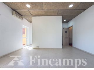 Lloguer Oficina a Calle sant joan 39. Oficina en alquiler en centre