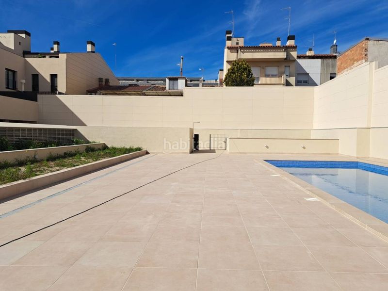 Foto 4c0fc27a-6feb-437a-987c-cf730e17f946. Rent flat with heating parking pool in Centre Sabadell