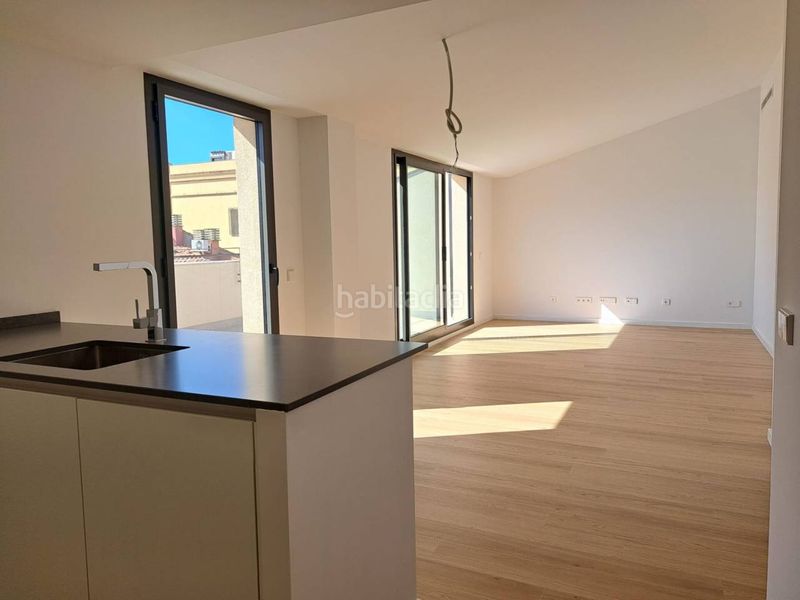 Foto 97c6800c-3199-4181-a2b6-e679c3233d1b. Rent flat with heating parking pool in Centre Sabadell
