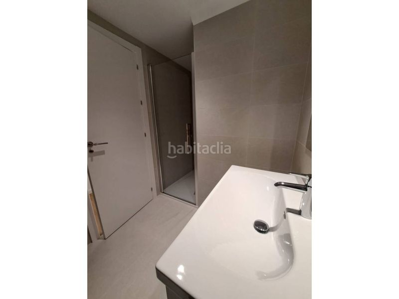Foto a8b533cb-4fb7-435e-9ff9-fcce7a784381. Rent flat with heating parking pool in Centre Sabadell