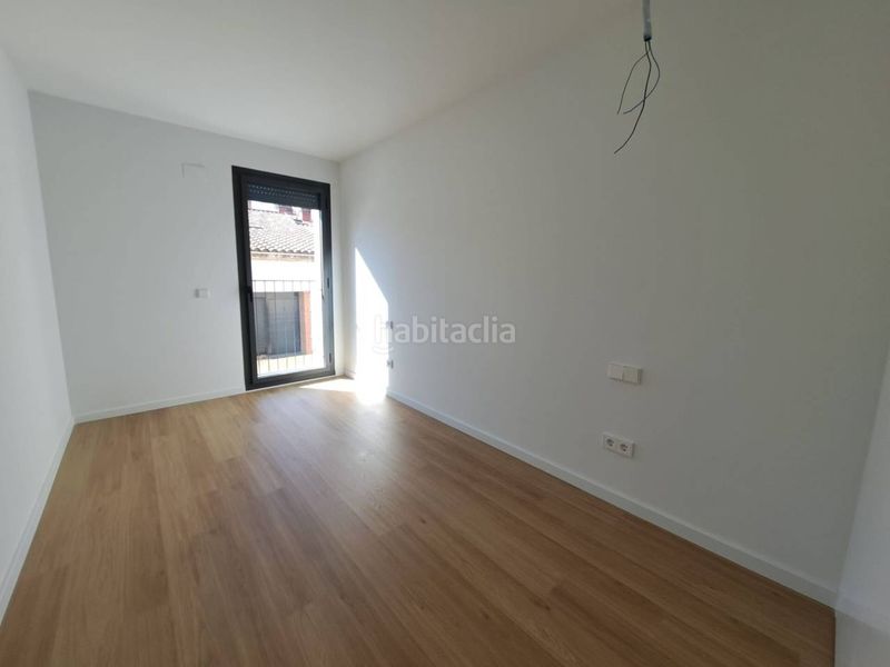 Foto c3455fb8-3765-4d82-a125-27a5cf426ef4. Rent flat with heating parking pool in Centre Sabadell