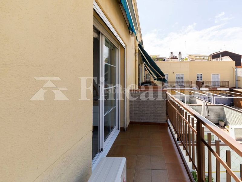 Foto babbde81-a7a8-4942-b424-ea133ded5f80. Pis amb calefacció aparcament a Creu de Barberà Sabadell