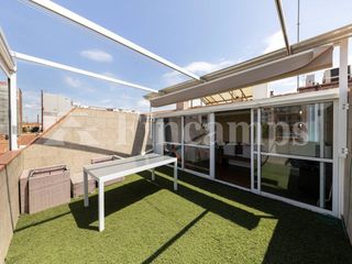 Flat  Calle lope de vega. Piso en venta en sabadell  junto avenida barbera