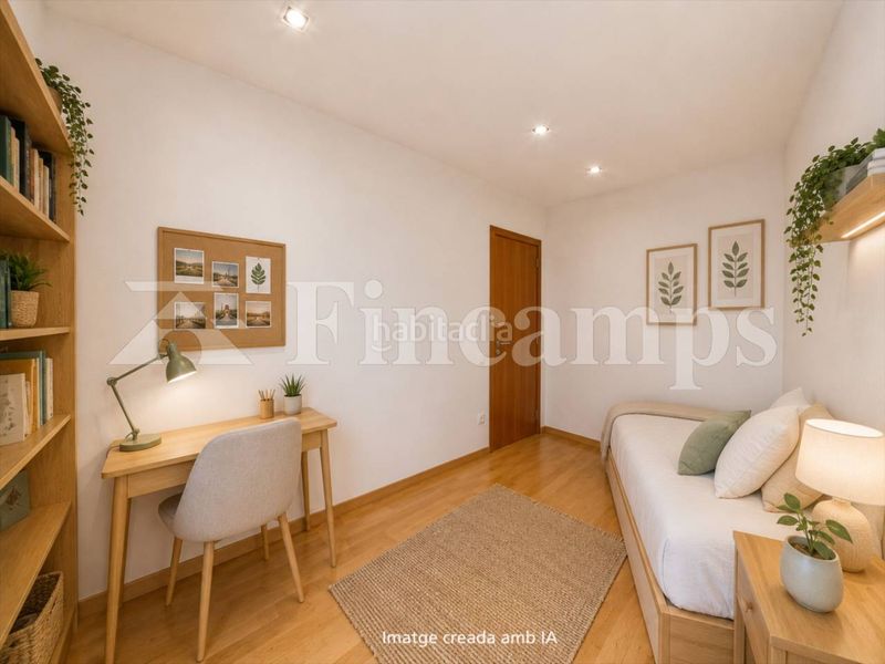 Foto ed8732e1-c22f-4a8d-b0dd-55611d5a46e8. Àtic amb calefacció aparcament a Can Roca Terrassa