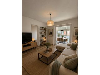 Piso  Plaza junqueras. Venta de piso en la creu alta, sabadell