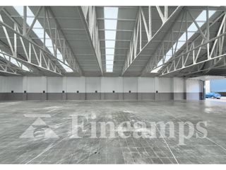 Lloguer Nau industrial  Calle bernat metge. Impresionante nave en sabadell