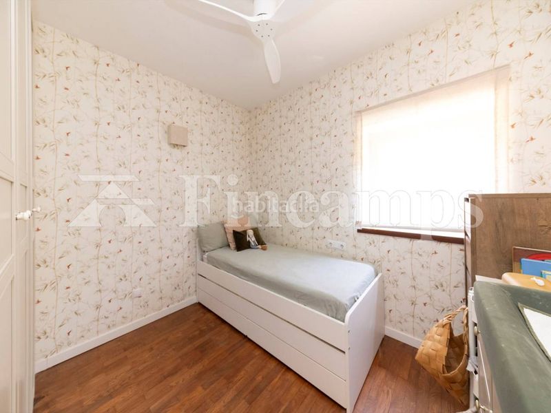 Foto 0ce2d520-5e73-4d4b-a8f8-39626372ae05. Casa amb calefacció aparcament a Centre Sabadell