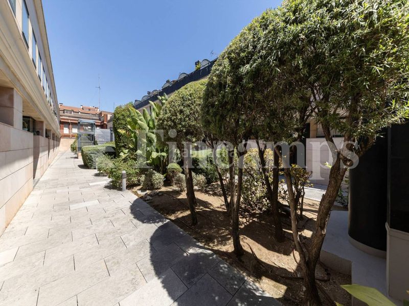 Foto ca562320-f806-4b27-b710-9c88cceb5247. Casa amb calefacció aparcament a Centre Sabadell