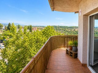 Appartement  Carretera caldes. Fantastico ático con vistas