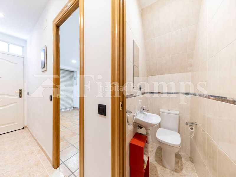 Foto c0ae1509-a641-4c01-bcb6-3485be0a0bf7. Casa amb calefacció aparcament a Centre Sabadell
