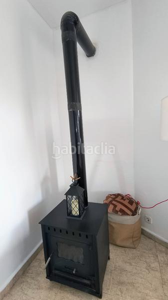 Foto a8276b46-389d-4b00-ac9c-705cd0525b51. Casa amb xemeneia a Cànoves i Samalús