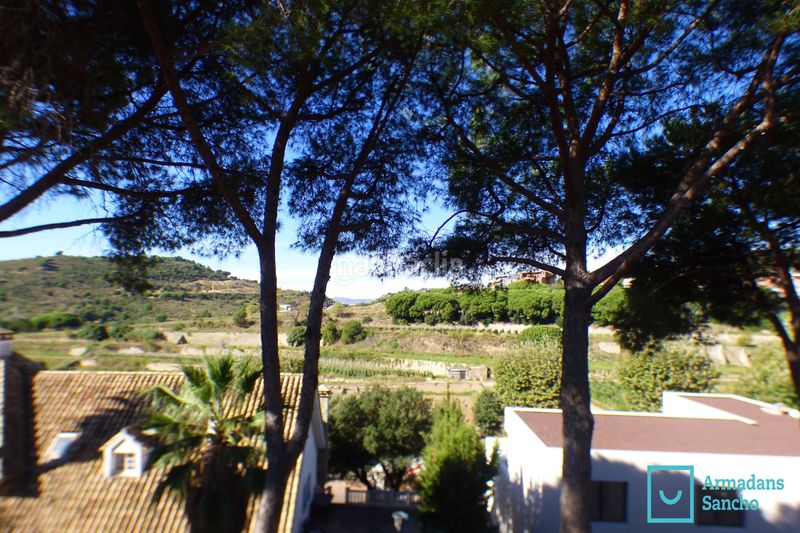 Foto 3bb46fa6-049e-49bd-87ea-21cc1ca1a822. Terreny residencial a Tiana