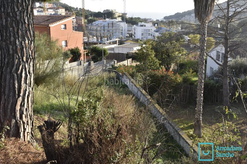 Foto a604a053-e3cb-4d33-b0f8-6c0089d2740d. Terreny residencial a Tiana