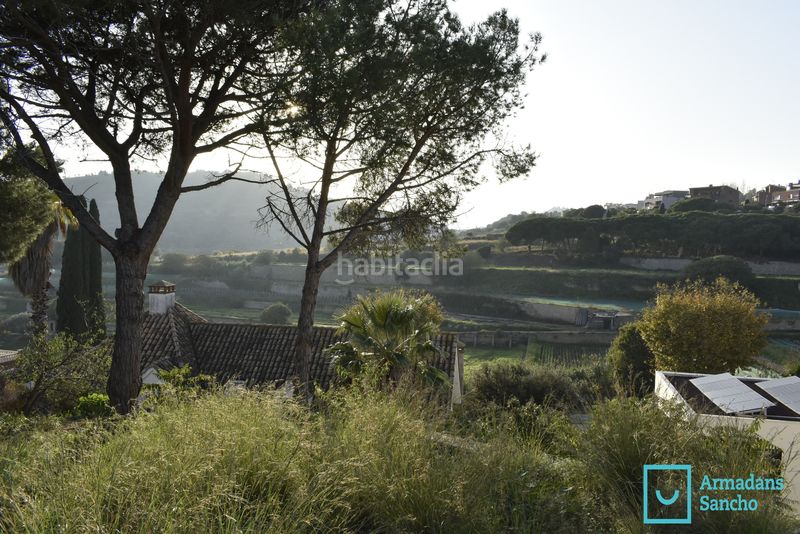 Foto c595ba46-e50e-4466-b15f-2f23c1680fc9. Terreny residencial a Tiana
