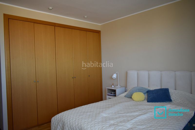 Foto 5b409711-6c16-44cb-9b0e-a3631e3bcb5b. Casa adossada amb xemeneia calefacció aparcament a Tiana