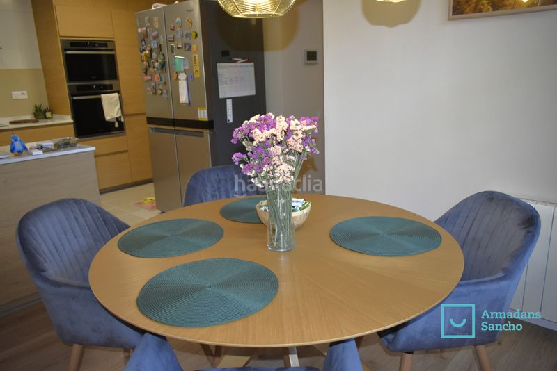 Foto 97909095-aed1-4c09-a2b3-5e12f6df74d8. Casa adossada amb xemeneia calefacció aparcament a Tiana