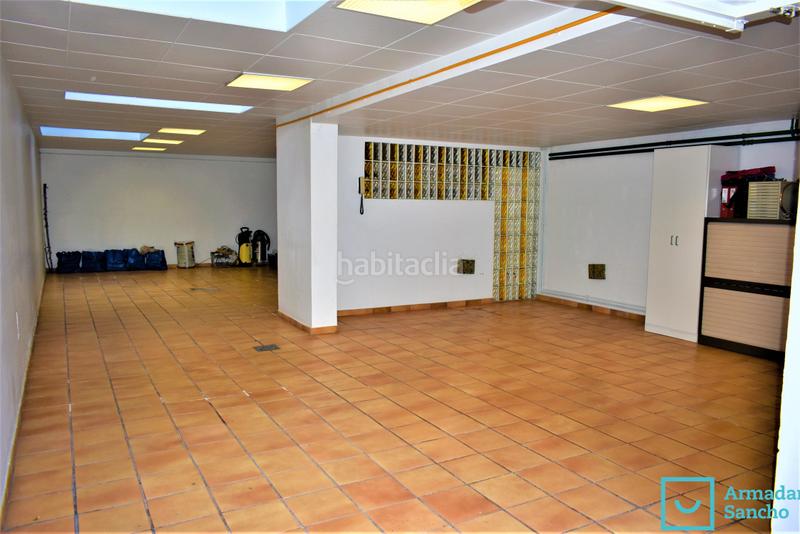 Foto c22272b4-b836-4b95-b869-fc51cf101c63. Xalet amb calefacció aparcament piscina a Tiana