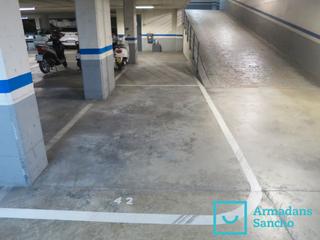Lloguer Aparcament cotxe  Carrer de provença. Plaza de pk en entença