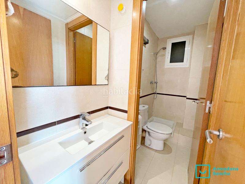 Foto 5c4d168f-aff4-4c02-86c2-ca761d6bb3dd. Piso en carrer de berenguer mallol 5 piso con vistas al mar en Barcelona