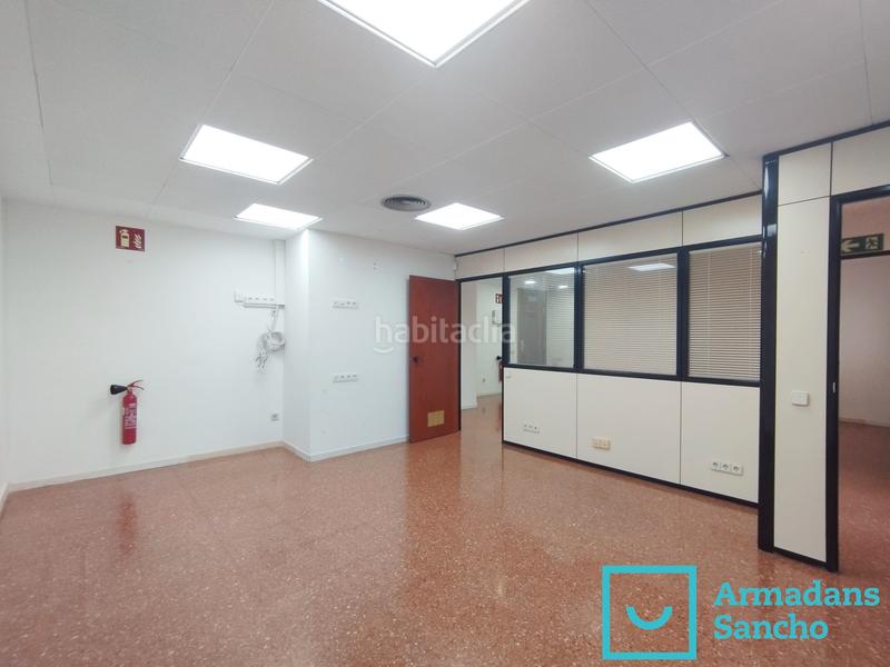 Foto d296d09e-1bee-4a7d-9987-05615a333210. Alquiler oficina  en alquiler en pau claris en Barcelona