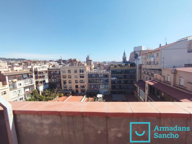 Foto f4dce5d0-0794-438c-a34f-ef53d908a254. Alquiler oficina  en alquiler en pau claris en Barcelona