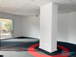 Lloguer Local Comercial a Carrer dels vergós 54