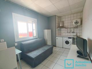 Location Bureau  Carrer de llobet i vall-llosera. Despacho en horta-guinardó