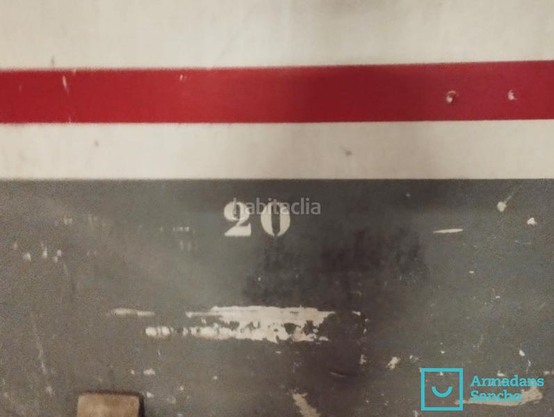Foto 1b113b9b-b6e1-4a1d-95da-222dc343db82. Location parking voiture dans Putget - Farró Barcelona