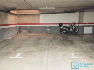 Car parking in Carrer d'Homer