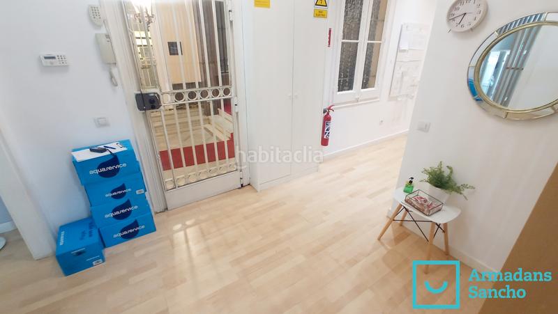 Foto b4e4df31-5228-4683-8ee1-2f486d72ba50. Location bureau avec chauffage dans Dreta de l´Eixample Barcelona