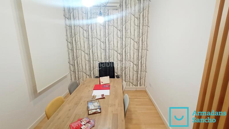 Foto bed353a5-6729-4737-9431-e33a86e131d7. Location bureau avec chauffage dans Dreta de l´Eixample Barcelona