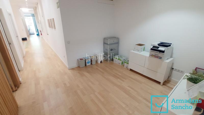 Foto c4ecd986-9e87-454d-bd7d-bf6b72529746. Rent office space with heating in Dreta de l´Eixample Barcelona