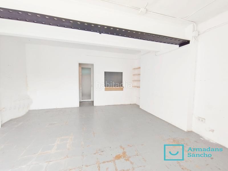 Foto 5fbd6751-fdc4-425e-bbcd-34d4a7f62b72. Rent business premise in avinguda del coll del portell 23 in Barcelona