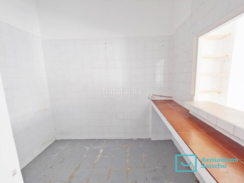 Foto 8b7b2895-8f76-4ed1-bb9b-306329998fcd. Rent business premise in avinguda del coll del portell 23 in Barcelona